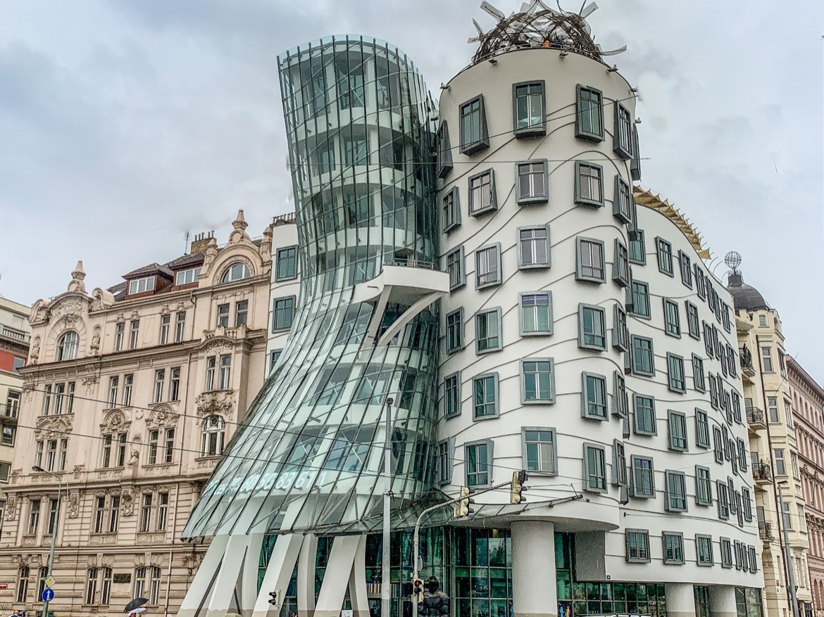 Dancing Building